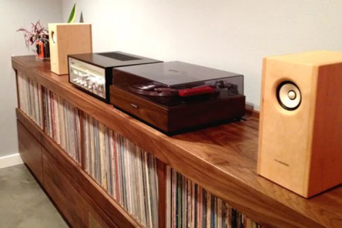 Mój pierwszy gramofon - na co zwracać uwagę przy zakupie