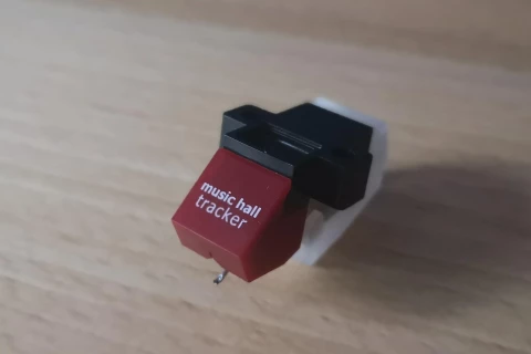 Wkładka gramofonowa Music Hall Tracker - mocny gracz za niewielką cenę