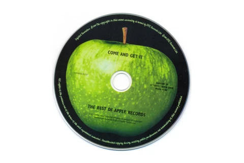 Apple Records – Beatlesi i jabłuszko