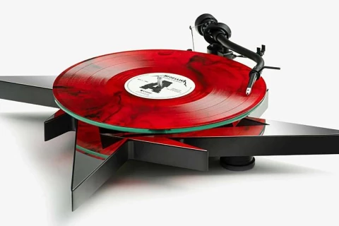 Metallica z własnym gramofonem