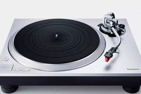 Technics SL-1500C w nowej wersji kolorystycznej